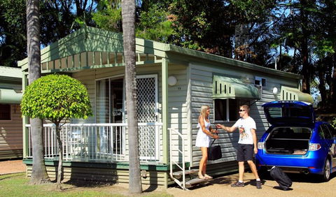 Ashmore Palms Holiday Village - Accommodation 4U 4