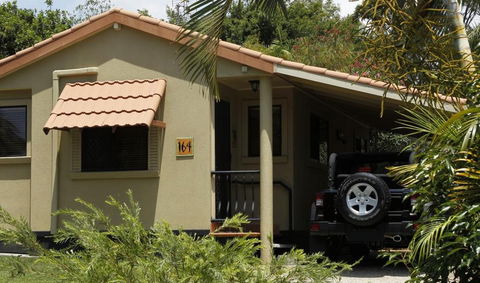 Ashmore Palms Holiday Village - Accommodation 4U 6