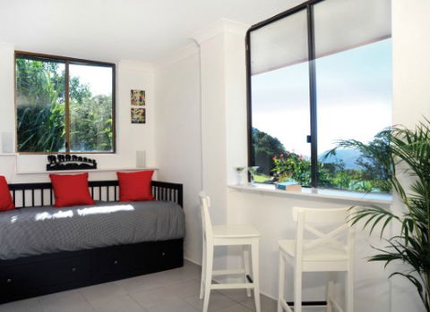 Clouds, Silver Lining And Old St Johns Church Beechmont - Accommodation 4U 3