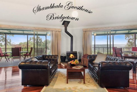 Shambhala Guesthouse - Accommodation 4U 9