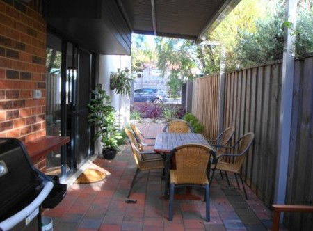 Apartment 46 - Accommodation 4U 2