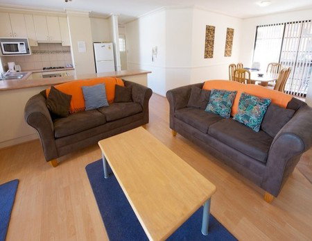 Duke's Apartments - Accommodation 4U 5