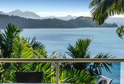 Whitsunday Holidays - Accommodation 4U 4