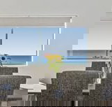 Sunshine Towers - Accommodation 4U