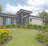 Avon Lodge Bribie Island - Accommodation 4U