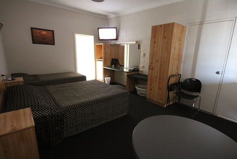 The Black Diamond Motel - Accommodation 4U 1