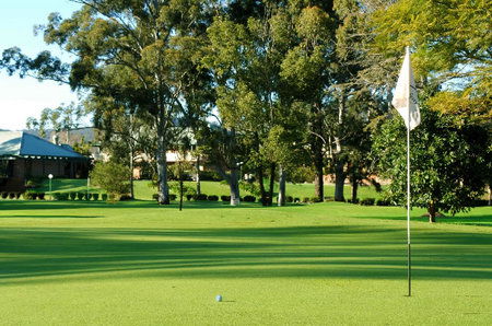 Australis Retreat At Wisemans - Accommodation 4U 3