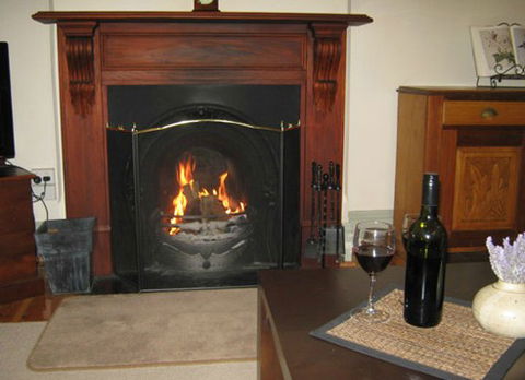 Amalie Cottage Waikerie - Accommodation 4U 1