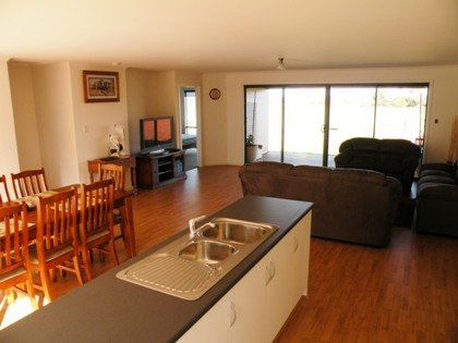 Al-Pac-Em Inn - Accommodation 4U 2