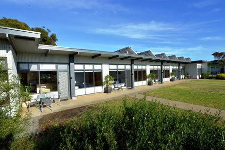 Coastal Breeze Units 1 To 5 - Accommodation 4U 0
