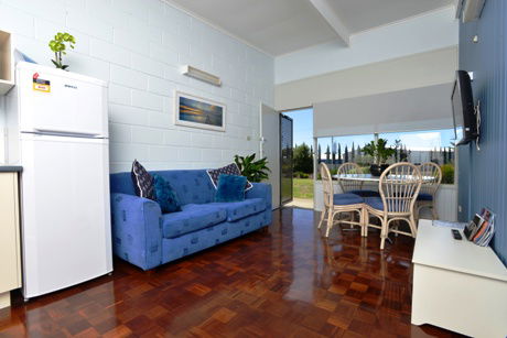 Coastal Breeze Units 1 To 5 - Accommodation 4U 2