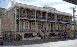 Glenelg Beach Hostel - Accommodation 4U 0