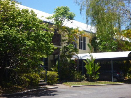 At The Mango Tree Holiday Apartments - Accommodation 4U 2