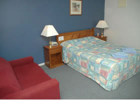Riverboat Lodge Motor Inn - Accommodation 4U 1