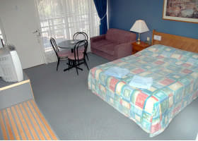 Riverboat Lodge Motor Inn - Accommodation 4U 4