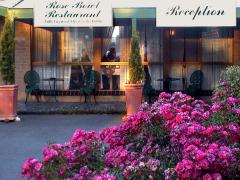 The Gold Sovereign Motor Inn - Accommodation 4U 1