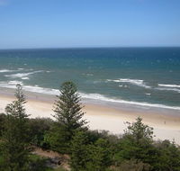 Pacific Regis Beachfront Apartments - Accommodation 4U