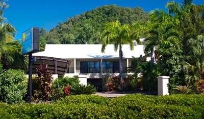 Comfort Inn & Suites Trinity Beach Club - Accommodation 4U 0