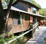 Jemby-Rinjah Lodge - Accommodation 4U
