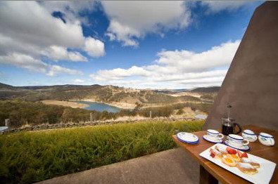 Eagle View Escape - Accommodation 4U 3