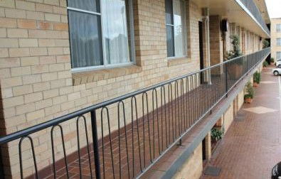 AZA Motel - Accommodation 4U 0