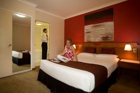 Broadwater Resort Apartments - Accommodation 4U 1