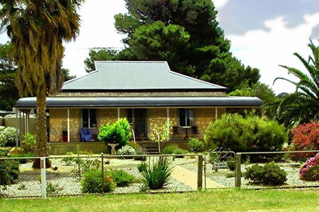 Riverview Cottage - Accommodation 4U 3