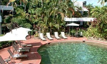 Club Tropical Resort - Accommodation 4U 1