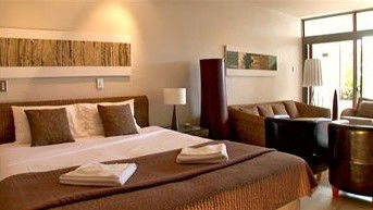 Club Tropical Resort - Accommodation 4U 2