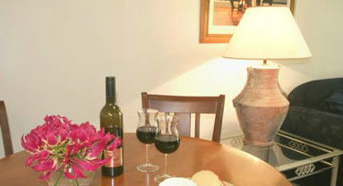 Apartments On Lygon - Accommodation 4U 3