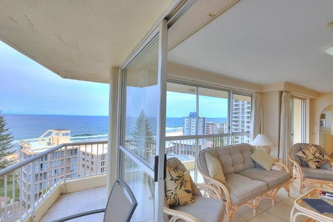 Surfers Beachside Holiday Apartments - Accommodation 4U 3
