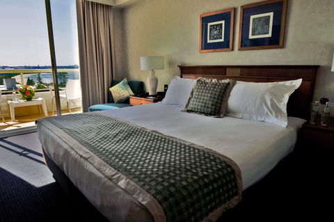 Novotel Sydney Brighton Beach - Accommodation 4U 1