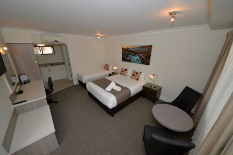 Rockpool Motor Inn - Accommodation 4U 2