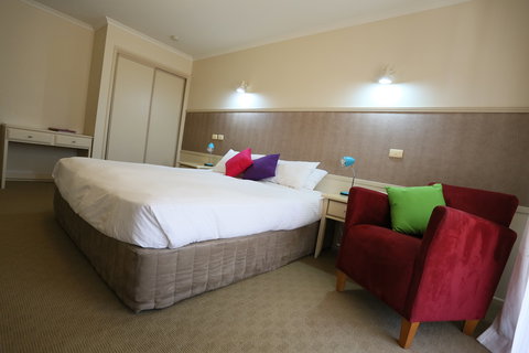 Lake Hume Resort - Accommodation 4U 7