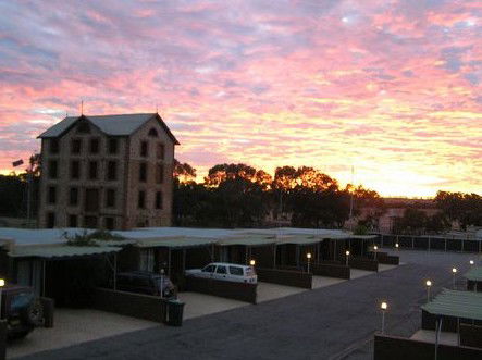 Old Mill Motel, Dongara - Accommodation 4U 0