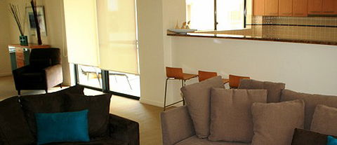 Vardon Point Resort Apartments - Accommodation 4U 1