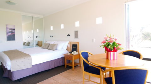 Margaret's Beach Resort - Accommodation 4U 1