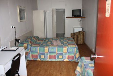 Hiway Inn Motel - Accommodation 4U 3