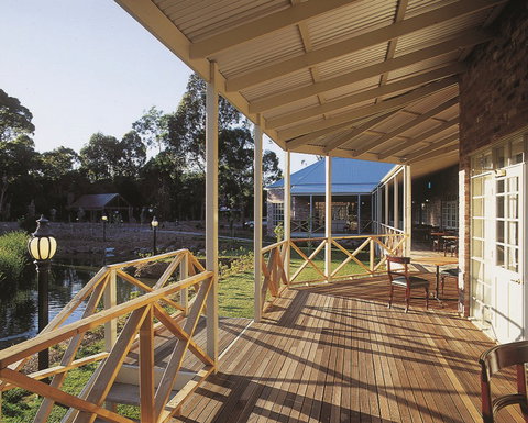 Ballarat Lodge & Convention Centre - Accommodation 4U 1