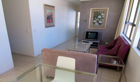 Promenade Apartments - Accommodation 4U 2
