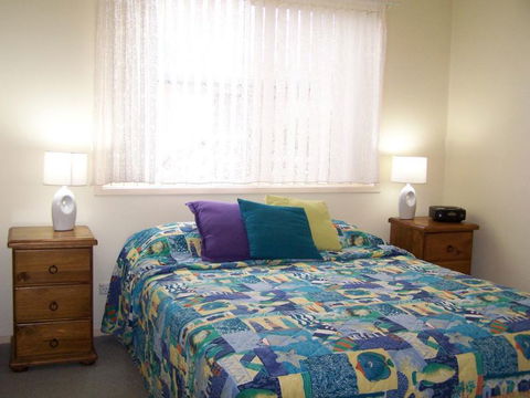 Beachfront Units Merimbula - Accommodation 4U 4