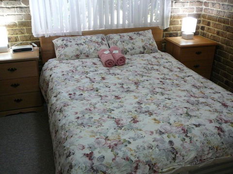 Beachfront Units Merimbula - Accommodation 4U 5