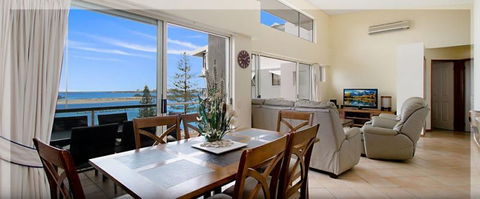 Cerulean Apartments - Accommodation 4U 10