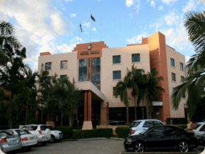 Diana Plaza Hotel - Accommodation 4U 0