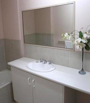 Bayview Beach Holiday Apartments - Accommodation 4U 1