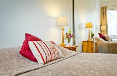 Premier Motor Inn - Accommodation 4U 0