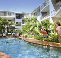 Flynns Beach Resort - Accommodation 4U