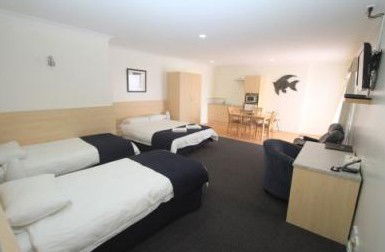 Lakeview Motor Inn - Accommodation 4U 3