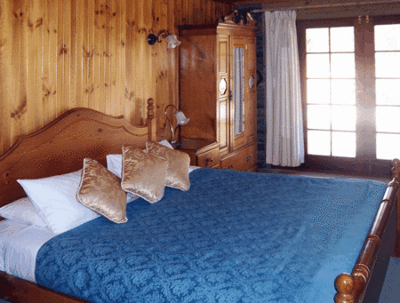 Mclaren Ridge Log Cabins - Accommodation 4U 2