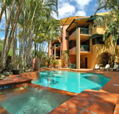 Bermuda Villas - Accommodation 4U